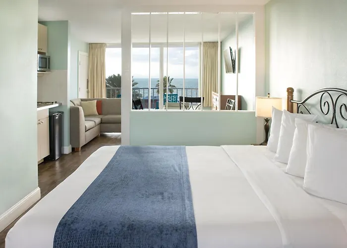The Beachview Clearwater Hotel